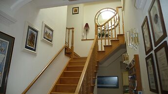Fludha Guest House
