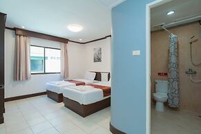 Knock Knock Beach Boutique