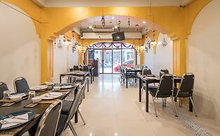 Knock Knock Beach Boutique