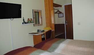 Brunnhóll Country Guesthouse