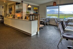 Brunnhóll Country Guesthouse