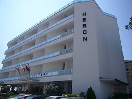 Hotel Heron