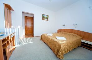Lera Guest House