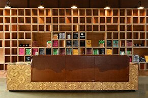 Texican Court, by Valencia Hotel Collection