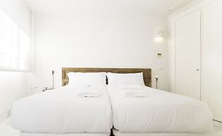 Domopolitan Alcazabilla 15