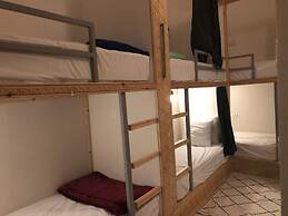 Bed Square - Hostel