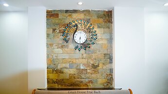 Green House Service Apartment