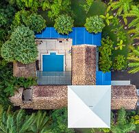 Castillo Tambor Resort and Restaurant