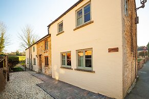 Camside, Chipping Campden - Taswell Retreats