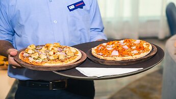 Holiday Inn Express Hyderabad Banjara Hills by IHG