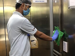 Holiday Inn Express Hyderabad Banjara Hills by IHG