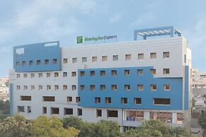 Holiday Inn Express Hyderabad Banjara Hills by IHG