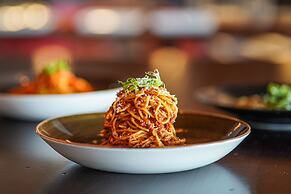 Holiday Inn Edmonton South - Evario Events by IHG