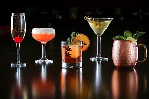 Holiday Inn Edmonton South - Evario Events by IHG