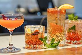 Holiday Inn Edmonton South - Evario Events by IHG