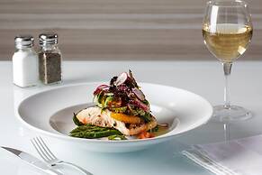 Holiday Inn Edmonton South - Evario Events by IHG