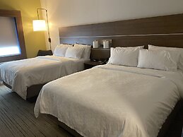 Holiday Inn Express And Suites Junction by IHG