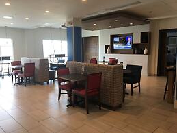 Holiday Inn Express And Suites Junction by IHG