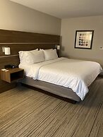 Holiday Inn Express And Suites Junction by IHG