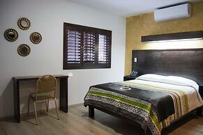 Hotel Onix Suites