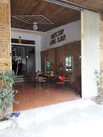 Tamcoc White Swan Hostel