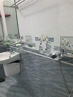 Tamcoc White Swan Hostel