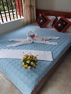 Tamcoc White Swan Hostel