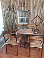 Tamcoc White Swan Hostel