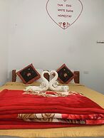 Tamcoc White Swan Hostel