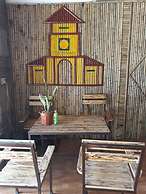 Tamcoc White Swan Hostel