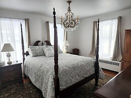 Historic Hotel Broadalbin