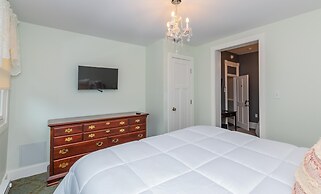 Historic Hotel Broadalbin