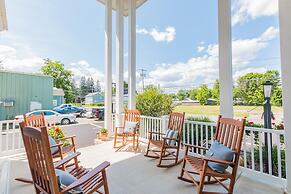 Historic Hotel Broadalbin