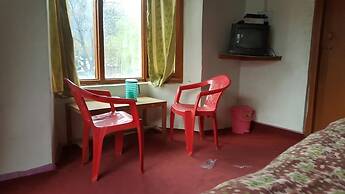 Rising Moon Guest House