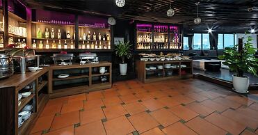 A25 Hotel - 19 Cha Ca