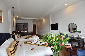 S Central Hotel & Spa