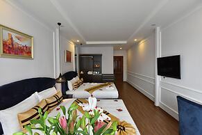 S Central Hotel & Spa