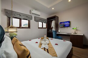 S Central Hotel & Spa