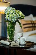 S Central Hotel & Spa