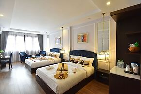 S Central Hotel & Spa