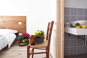 Porta degli Antichi Casali