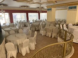 Al Nojoom International Hotel