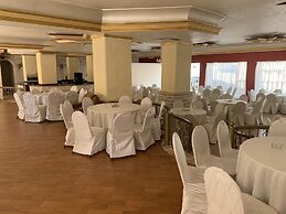 Al Nojoom International Hotel