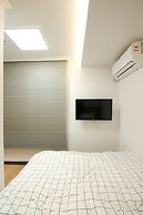 Heima Guesthouse Hongdae