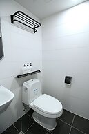 Heima Guesthouse Hongdae