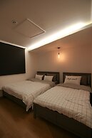 Heima Guesthouse Hongdae