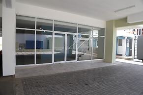 The Bromptons Secure Gated Condo