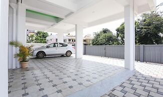 Treebo Sapphire Studio