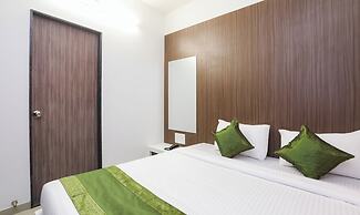 Treebo Sapphire Studio