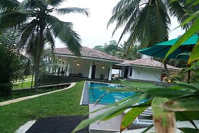 Thompson Manor - A Luxury Villa in Galle